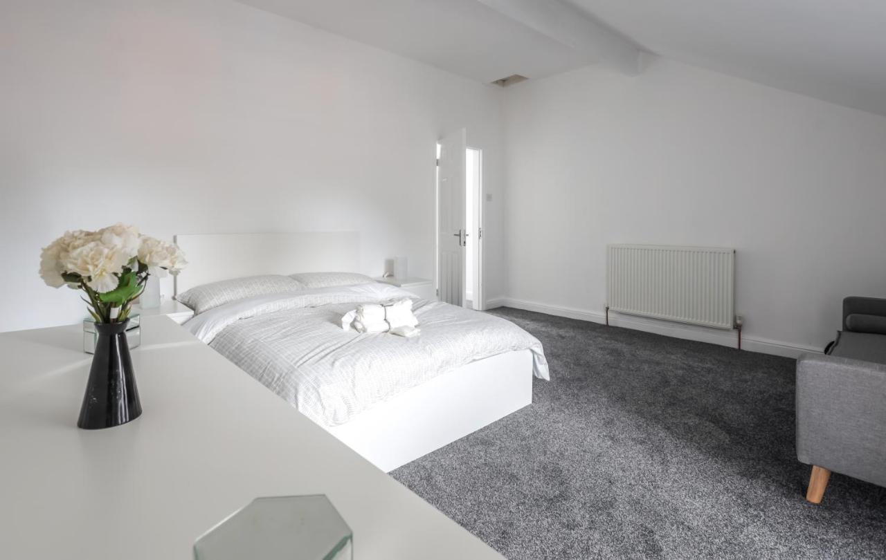Spacious 4 Bed House In Birmingham, Suitable For Contractors Zewnętrze zdjęcie