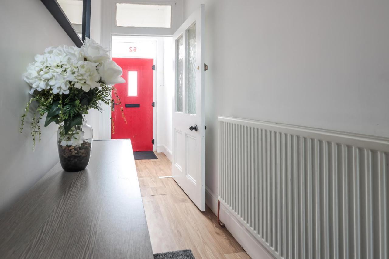 Spacious 4 Bed House In Birmingham, Suitable For Contractors Zewnętrze zdjęcie